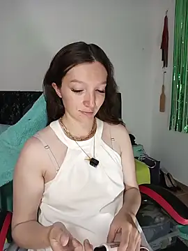 Lucy colee online show from February 26, 2026, 6:08 pm