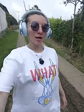 Lucy colee online show from December 22, 2025, 3:56 pm