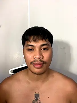 LuisitoJuancho55 online show from December 5, 2025, 1:16 am