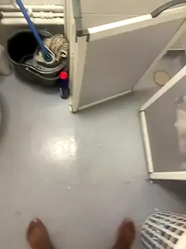 Snapshot of j_ratid chatting on October 14, 2025, 7:47 pm j ratid online show from October 14, 2025, 7:47 pm