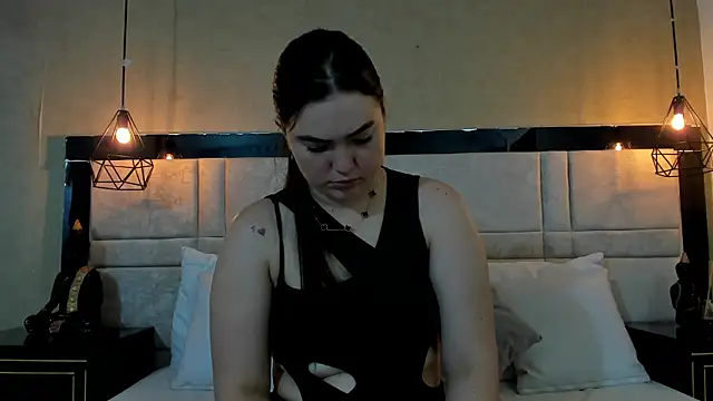 RousseWalker online show from November 6, 2025, 12:20 pm