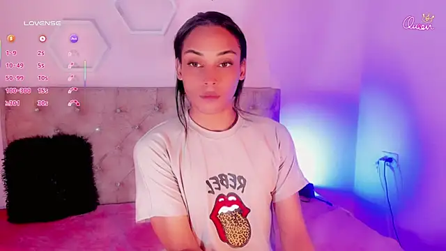 babysomeer online show from December 22, 2025, 8:31 pm