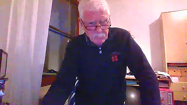 Snapshot of super-snoopy chatting on December 18, 2025, 3:49 pm super-snoopy online show from December 18, 2025, 3:49 pm