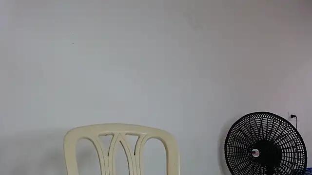 Snapshot of drako_monster chatting on May 21, 2026, 5:43 pm drako monster online show from May 21, 2026, 5:43 pm