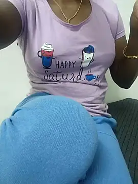 Snapshot of Tamilmallu-duskygirl03 chatting on November 6, 2025, 6:45 pm Tamilmallu-duskygirl03 online show from November 6, 2025, 6:45 pm