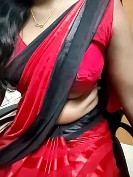 Tamilmallu-duskygirl03 online show from April 12, 2026, 5:16 pm