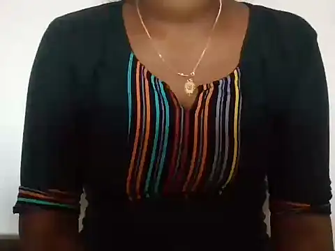 Snapshot of Tamilmallu-duskygirl03 chatting on November 1, 2025, 6:19 am Tamilmallu-duskygirl03 online show from November 1, 2025, 6:19 am