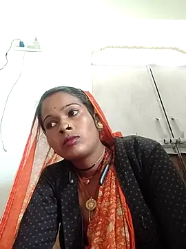 Co punam online show from November 17, 2025, 7:45 am