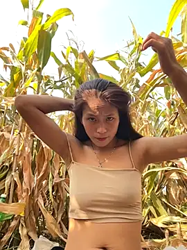 Snapshot of hi-hi-zz chatting on December 3, 2025, 6:47 am hi-hi-zz online show from December 3, 2025, 6:47 am