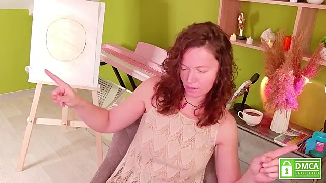 AuroraBorealis   online show from December 3, 2025, 9:53 am