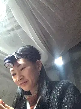 Snapshot of gio-thu chatting on February 1, 2026, 7:17 am gio-thu online show from February 1, 2026, 7:17 am