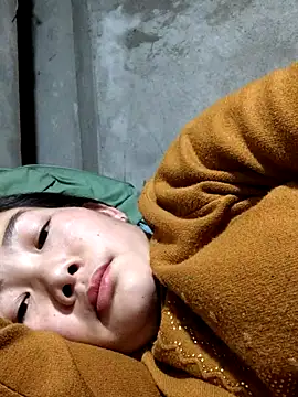 Snapshot of gio-thu chatting on February 14, 2026, 7:52 am gio-thu online show from February 14, 2026, 7:52 am