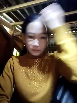 Snapshot of gio-thu chatting on November 14, 2025, 5:33 am gio-thu online show from November 14, 2025, 5:33 am