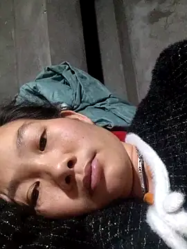 Snapshot of gio-thu chatting on January 6, 2026, 10:19 am gio-thu online show from January 6, 2026, 10:19 am