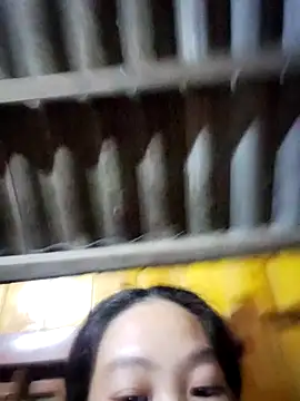 Snapshot of gio-thu chatting on December 19, 2025, 10:12 pm gio-thu online show from December 19, 2025, 10:12 pm