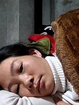 Snapshot of gio-thu chatting on January 5, 2026, 9:51 pm gio-thu online show from January 5, 2026, 9:51 pm