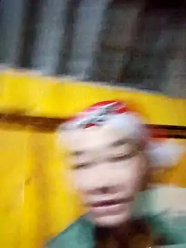 Snapshot of gio-thu chatting on December 4, 2025, 4:39 pm gio-thu online show from December 4, 2025, 4:39 pm