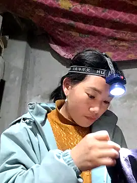 gio-thu online show from March 11, 2026, 10:20 am