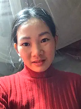 Snapshot of gio-thu chatting on February 4, 2026, 3:40 pm gio-thu online show from February 4, 2026, 3:40 pm