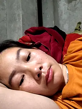 gio-thu online show from March 18, 2026, 1:09 am