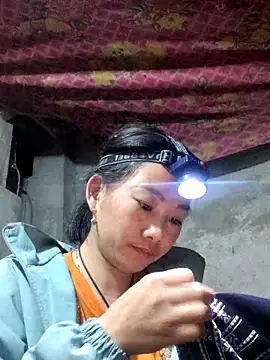 gio-thu online show from March 5, 2026, 2:13 pm