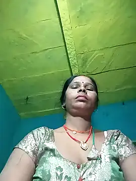 Snapshot of Rt_shreya chatting on November 15, 2025, 12:14 am Rt shreya online show from November 15, 2025, 12:14 am