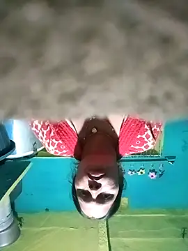 Snapshot of Rt_shreya chatting on November 9, 2025, 8:35 pm Rt shreya online show from November 9, 2025, 8:35 pm