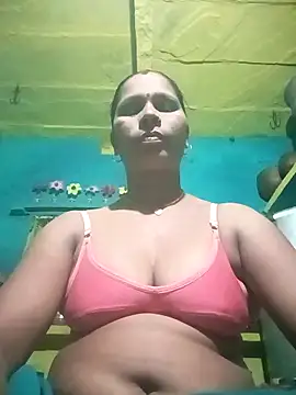 Snapshot of Rt_shreya chatting on October 23, 2025, 4:05 pm Rt shreya online show from October 23, 2025, 4:05 pm