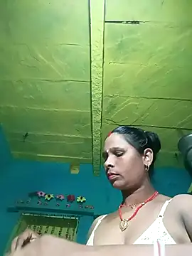 Snapshot of Rt_shreya chatting on November 16, 2025, 7:13 am Rt shreya online show from November 16, 2025, 7:13 am