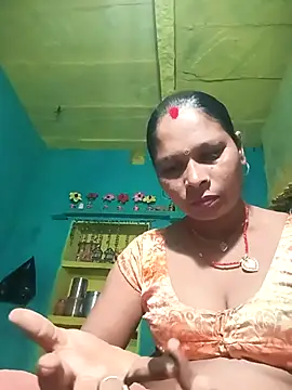 Snapshot of Rt_shreya chatting on December 5, 2025, 4:05 pm Rt shreya online show from December 5, 2025, 4:05 pm