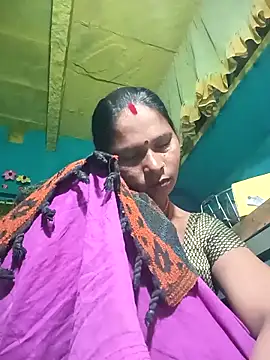 Snapshot of Rt_shreya chatting on November 29, 2025, 11:49 pm Rt shreya online show from November 29, 2025, 11:49 pm