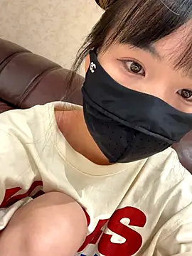 Snapshot of Ha_2660 chatting on November 21, 2025, 6:23 am Ha 2660 online show from November 21, 2025, 6:23 am