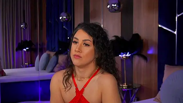 Talia Lure online show from November 17, 2025, 8:51 am