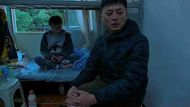 Snapshot of KK-cuteboy chatting on December 15, 2025, 8:42 am KK-cuteboy online show from December 15, 2025, 8:42 am