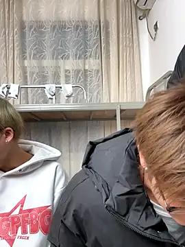 Snapshot of KK-cuteboy chatting on December 16, 2025, 10:08 am KK-cuteboy online show from December 16, 2025, 10:08 am