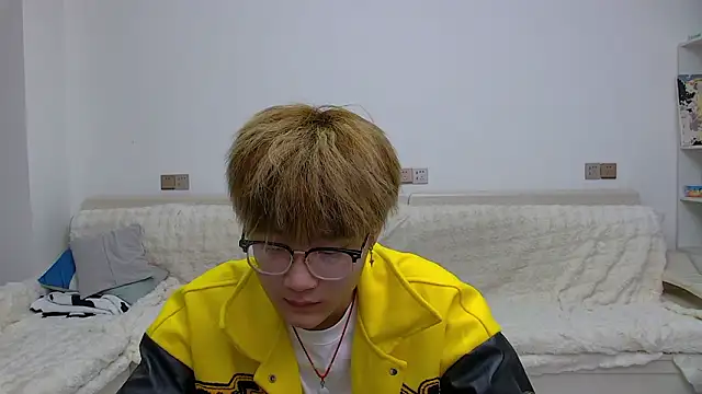 Snapshot of KK-cuteboy chatting on February 18, 2026, 11:17 am KK-cuteboy online show from February 18, 2026, 11:17 am