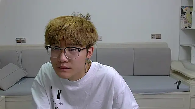 Snapshot of KK-cuteboy chatting on March 29, 2026, 11:34 am KK-cuteboy online show from March 29, 2026, 11:34 am