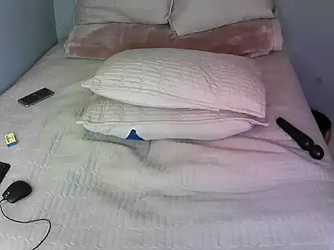 Snapshot of Bootyclit87xx chatting on November 1, 2025, 11:15 am Bootyclit87xx online show from November 1, 2025, 11:15 am