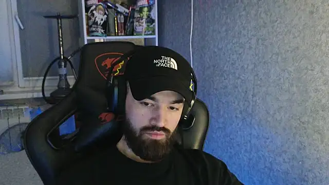 Nik Namee online show from November 30, 2025, 9:04 pm