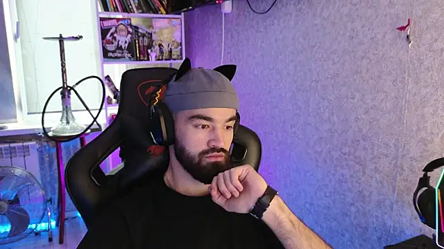 Nik Namee online show from October 12, 2025, 5:31 am