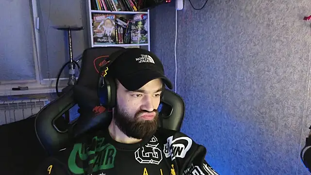 Nik Namee online show from November 13, 2025, 6:45 pm