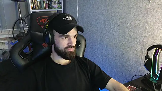 Nik Namee online show from November 27, 2025, 5:24 pm