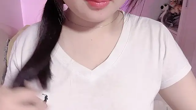Snapshot of BeChinh_Lee chatting on July 16, 2026, 6:32 am BeChinh Lee online show from July 16, 2026, 6:32 am
