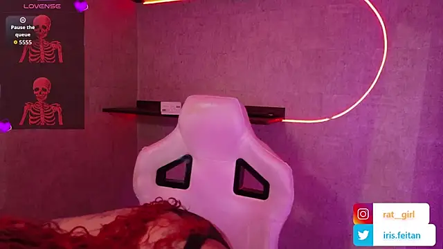 irisfeitan online show from April 11, 2026, 10:19 am