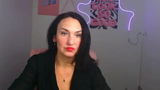 Rosie Rosee online show from March 23, 2026, 12:27 pm