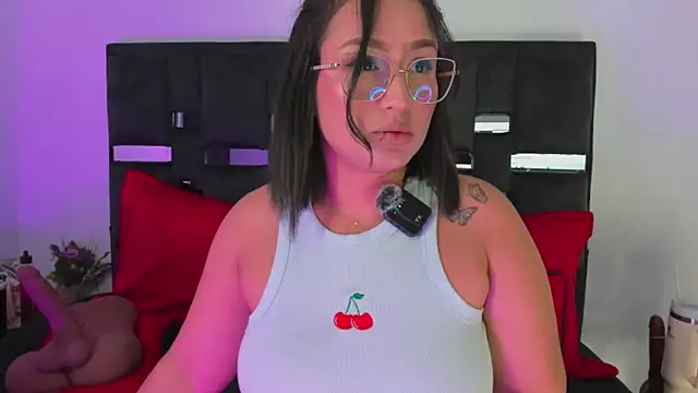 SussySunny  online show from February 25, 2026, 5:07 am