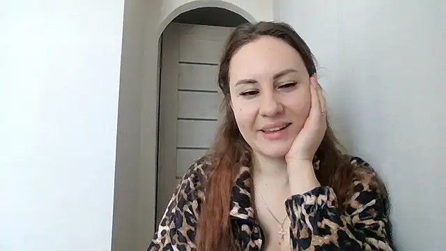 Snapshot of MeadowEyes chatting on February 12, 2026, 7:08 am MeadowEyes online show from February 12, 2026, 7:08 am