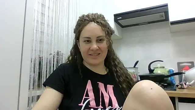Snapshot of MeadowEyes chatting on May 10, 2026, 7:49 pm MeadowEyes online show from May 10, 2026, 7:49 pm