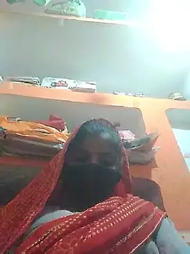 nainshilodhi28 online show from October 21, 2025, 7:52 am