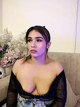 Kiaraa88 online show from February 13, 2026, 11:32 am